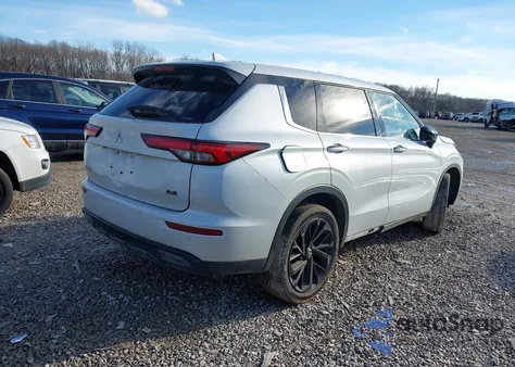 2023 Mitsubishi Outlander Ralliart S-Awc/Se 2.5 S-Awc/Se Black Edition S-Awc/Se Special Editiont S-Awc z USA, uszkodzony, nr VIN JA4J4UA88PZ025068